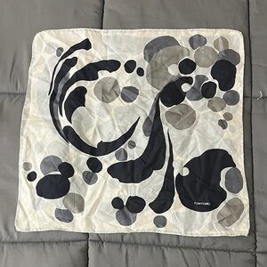 Tom Ford Black and Gray Patterned Scarf